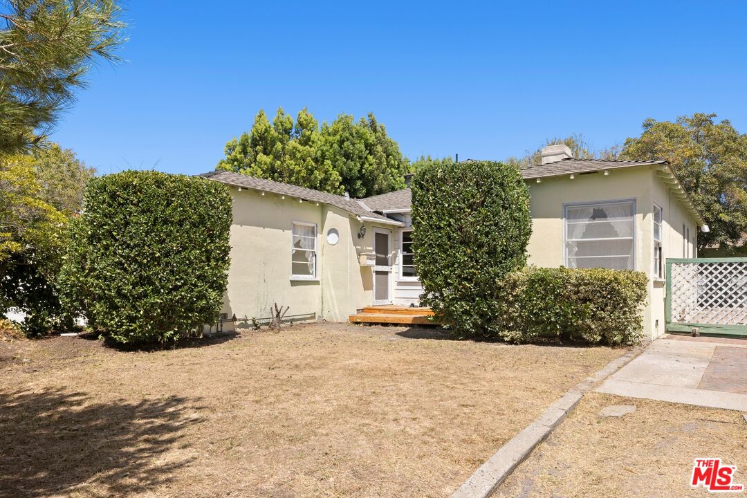 Property photo for 10537 Northvale Rd, Los Angeles, CA