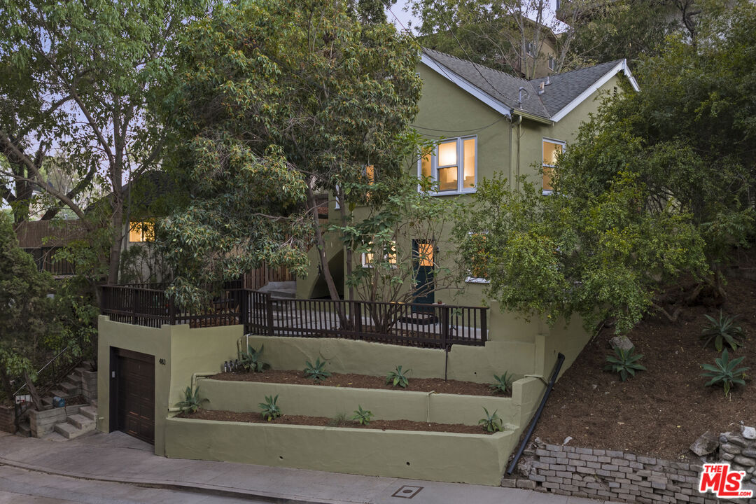 Property photo for 483 Museum Dr, Los Angeles, CA