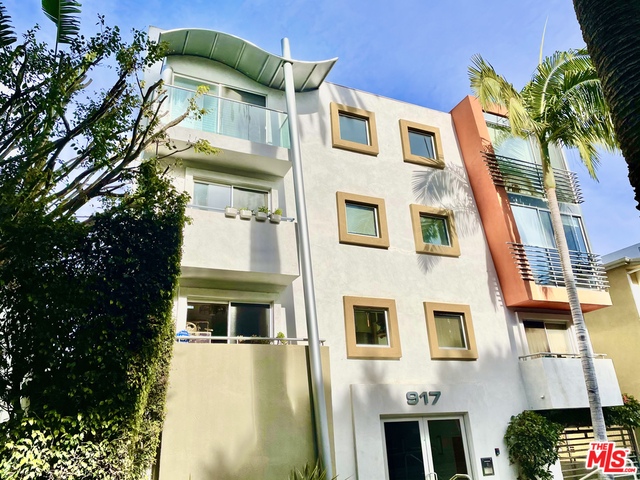 Property photo for 917 2nd St, #305, Santa Monica, CA