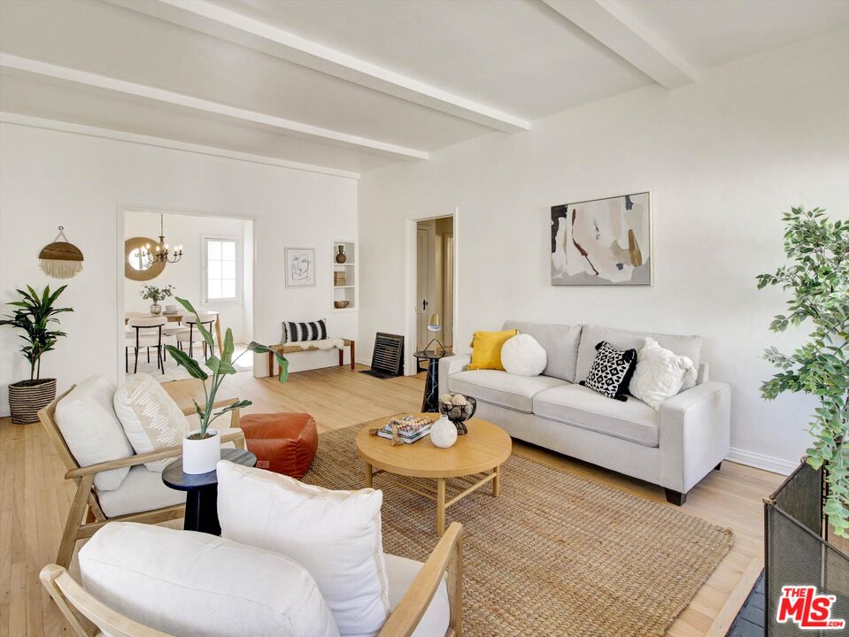 Property photo for 440 W Ellis Ave, Inglewood, CA