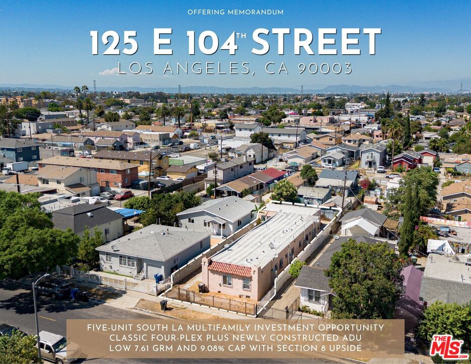 Property photo for 125 E 104th St, Los Angeles, CA