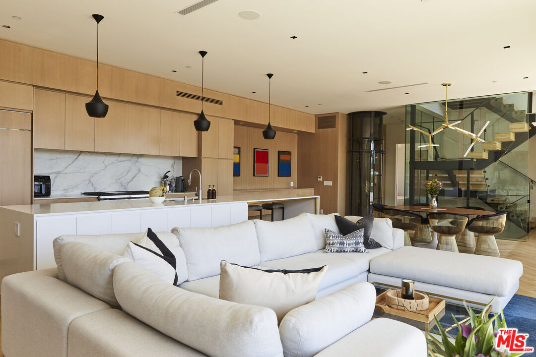 Property photo for 8455 Franklin Ave, Los Angeles, CA