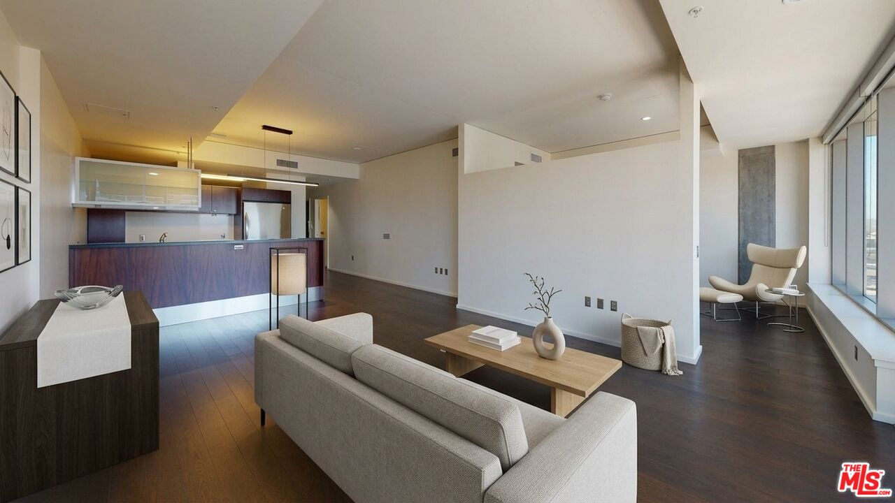 Property photo for 1155 S Grand Ave, #1108, Los Angeles, CA