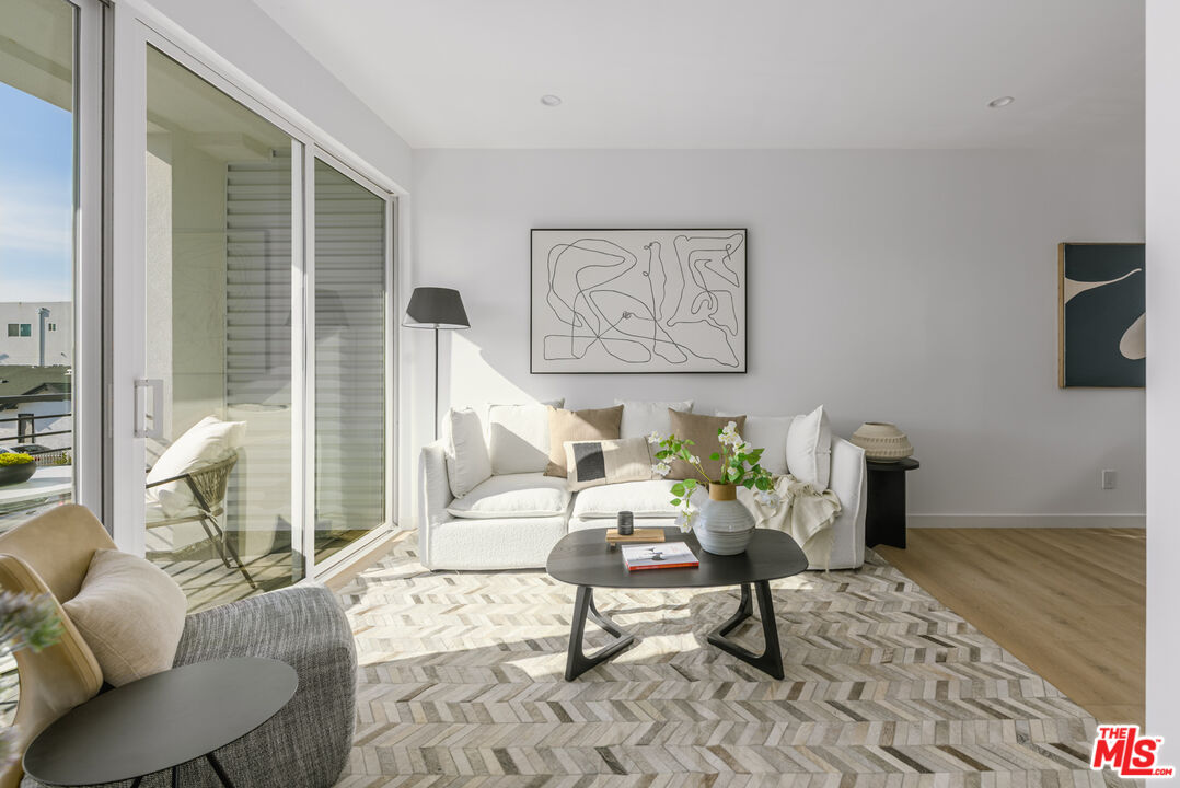 Property photo for 5845 David Ave, Los Angeles, CA