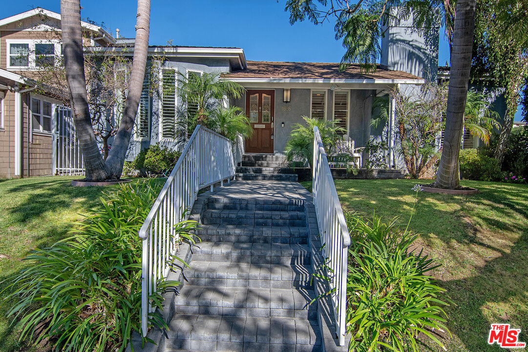 Property photo for 1626 S Canfield Ave, Los Angeles, CA