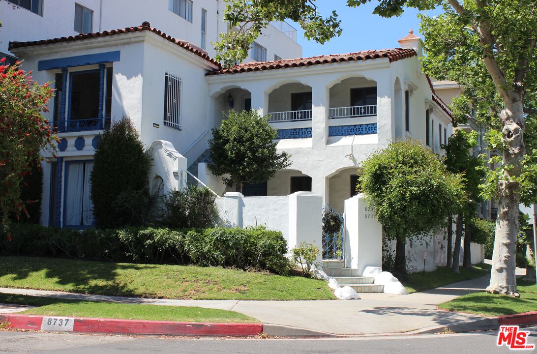 Property photo for 8737 Clifton Way, Beverly Hills, CA