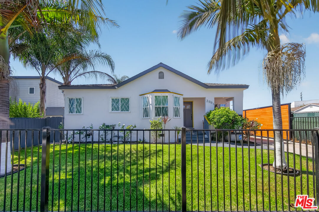 Property photo for 2001 S Spaulding Ave, Los Angeles, CA