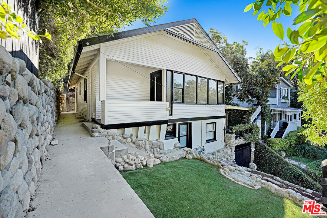 Property photo for 316 Crane Blvd, Los Angeles, CA