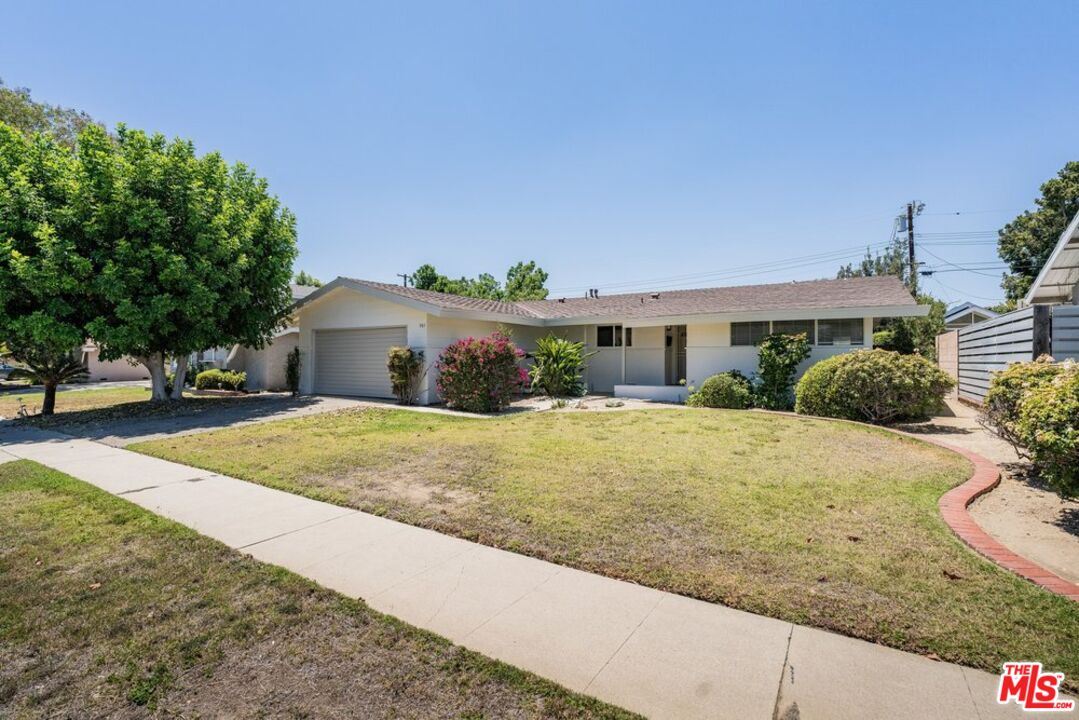 Property photo for 9811 Lubao Ave, Los Angeles, CA