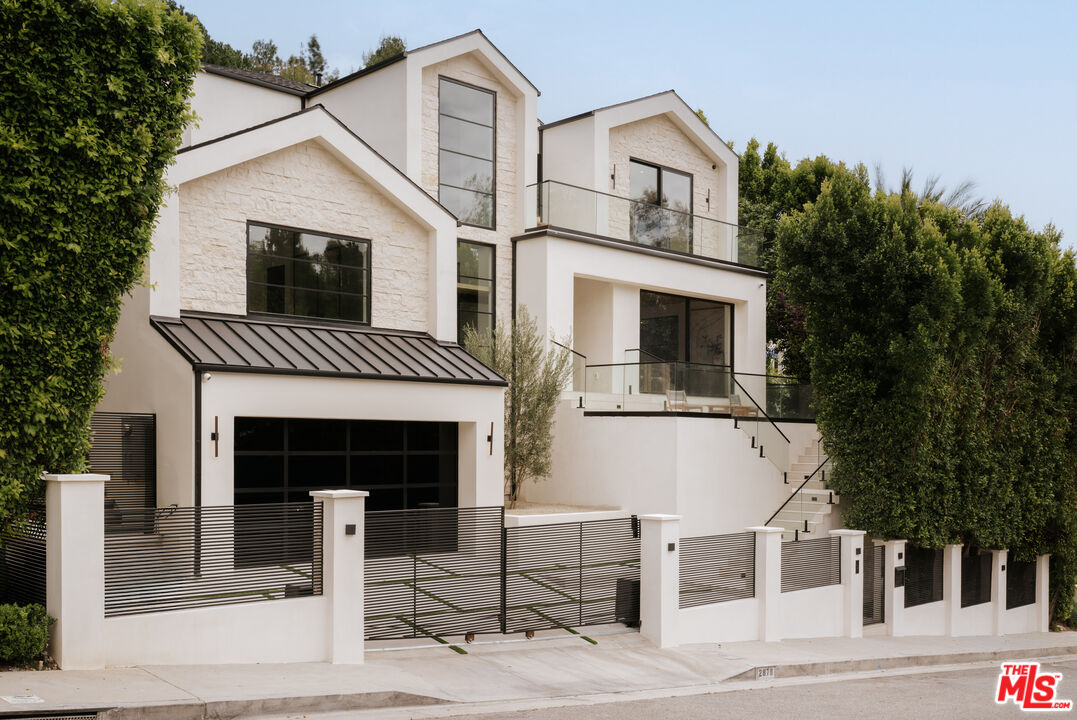 Property photo for 2878 Deep Canyon Dr, Beverly Hills, CA