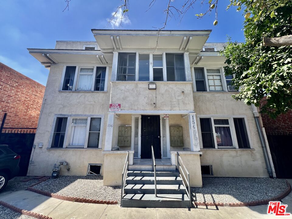 Property photo for 156 W 32nd St, #1, Los Angeles, CA