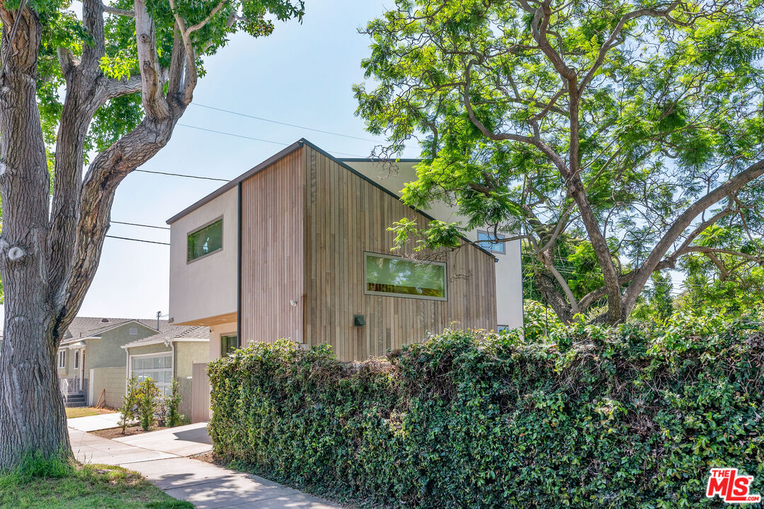 Property photo for 1352 Pacific St, #B, Santa Monica, CA