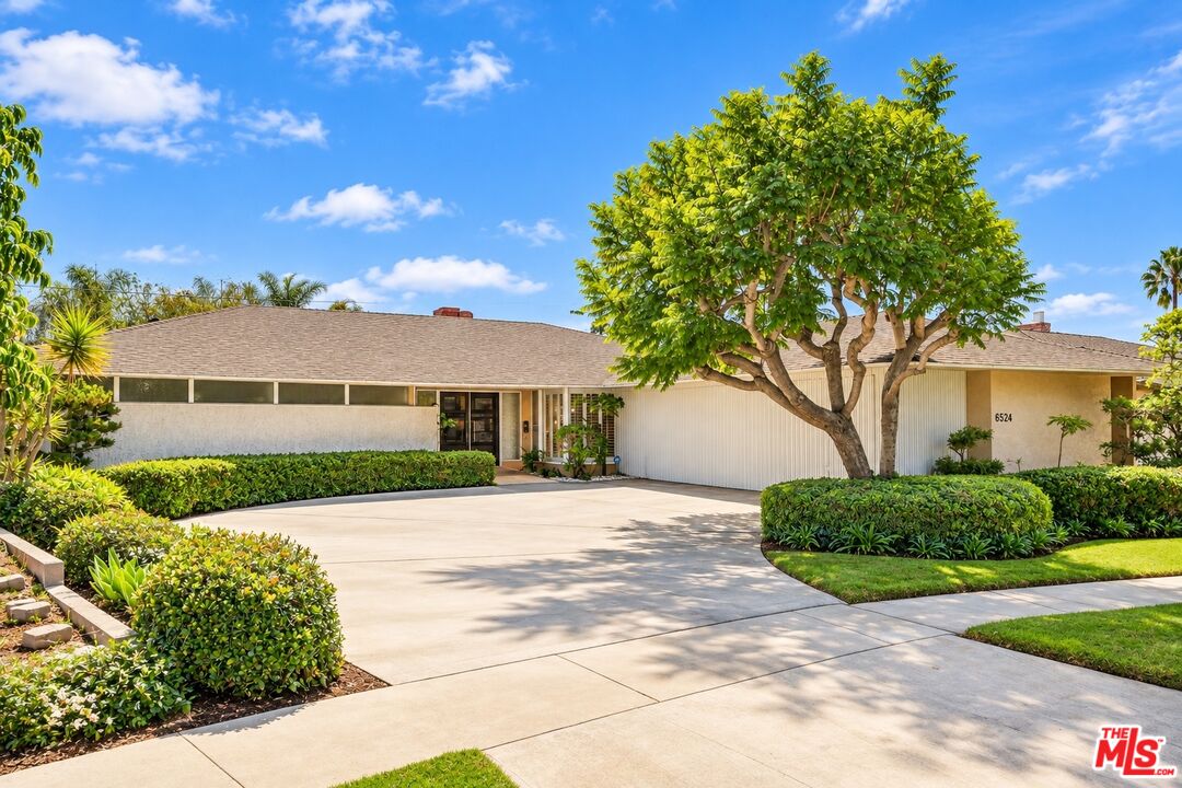 Property photo for 6524 S Holt Ave, Los Angeles, CA