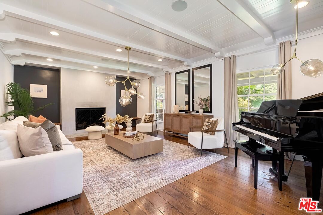 Property photo for 527 19TH ST, Santa Monica, CA