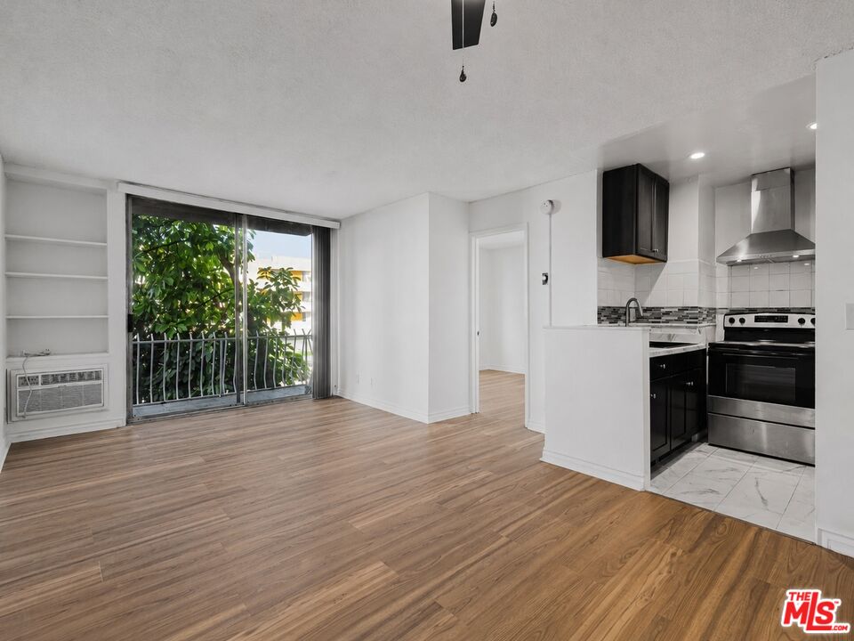 Property photo for 210 S La Fayette Park Pl, #201, Los Angeles, CA