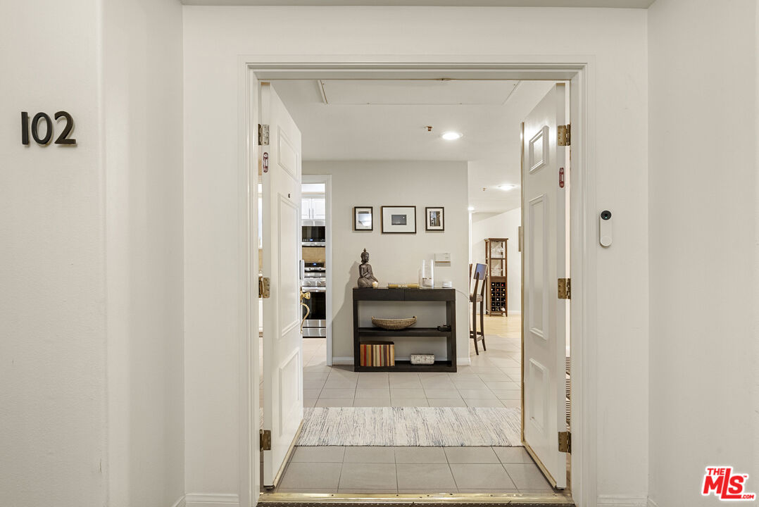 Property photo for 12011 Goshen Ave, #102, Los Angeles, CA