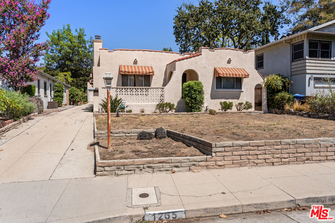 Property photo for 1265 Hill Dr, Los Angeles, CA
