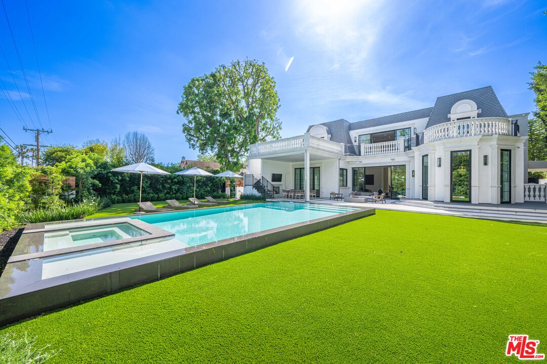 Property photo for 616 N Alpine Dr, Beverly Hills, CA