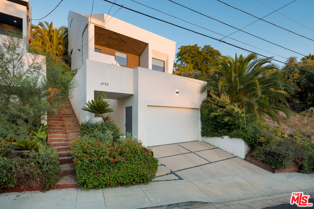 Property photo for 4752 Baltimore St, Los Angeles, CA