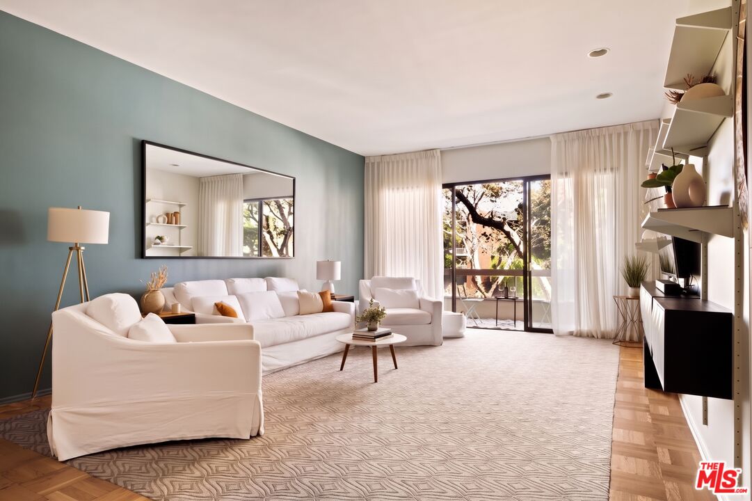 Property photo for 141 S Linden Dr, #204, Beverly Hills, CA
