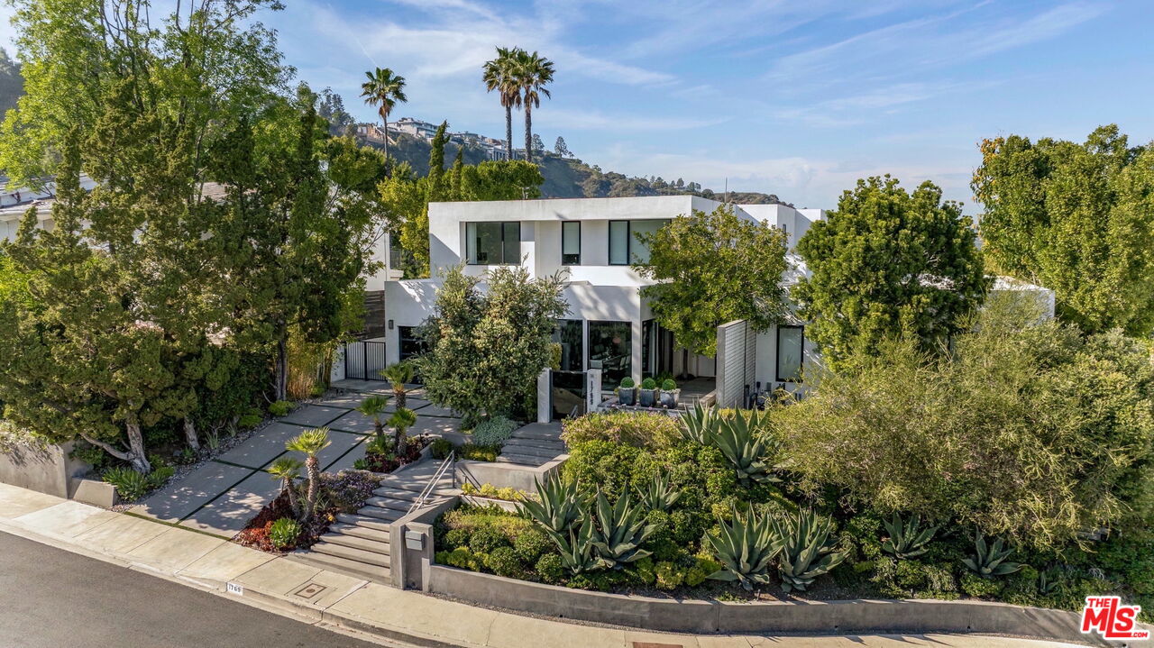 Property photo for 1769 Stone Canyon Rd, Los Angeles, CA