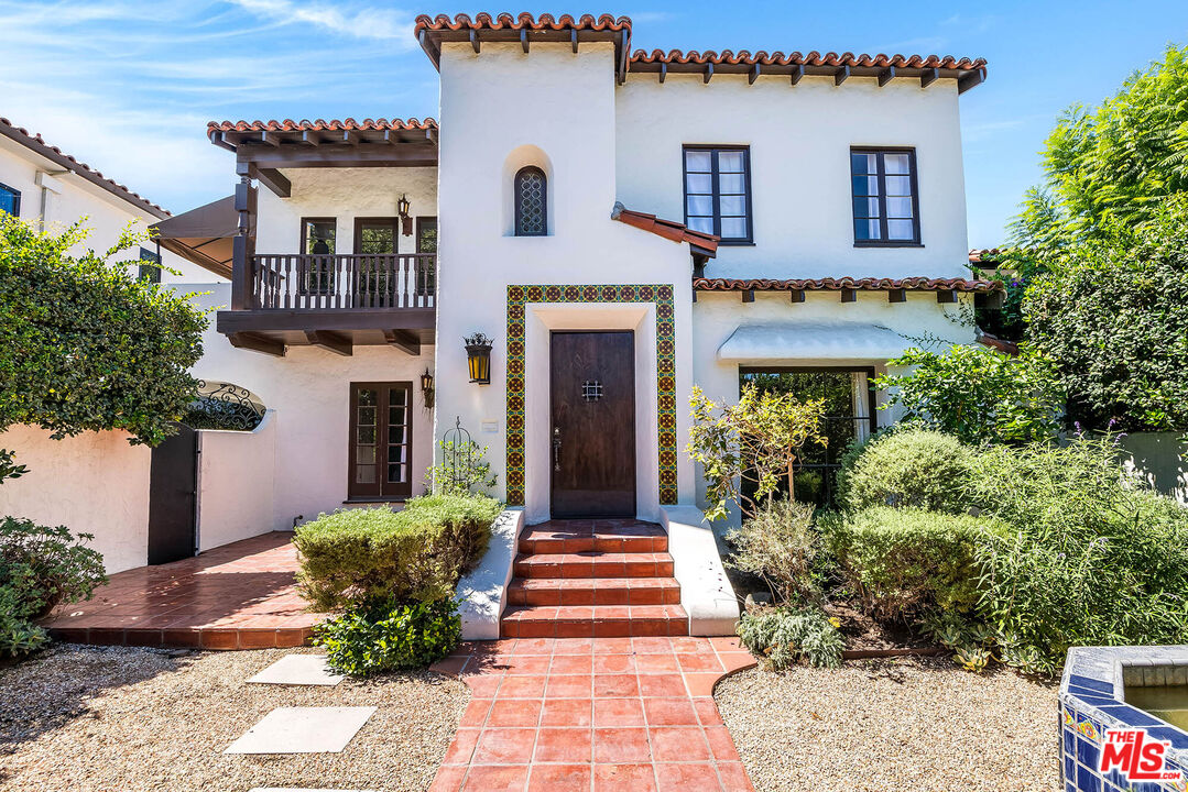 Property photo for 337 N Croft Ave, Los Angeles, CA