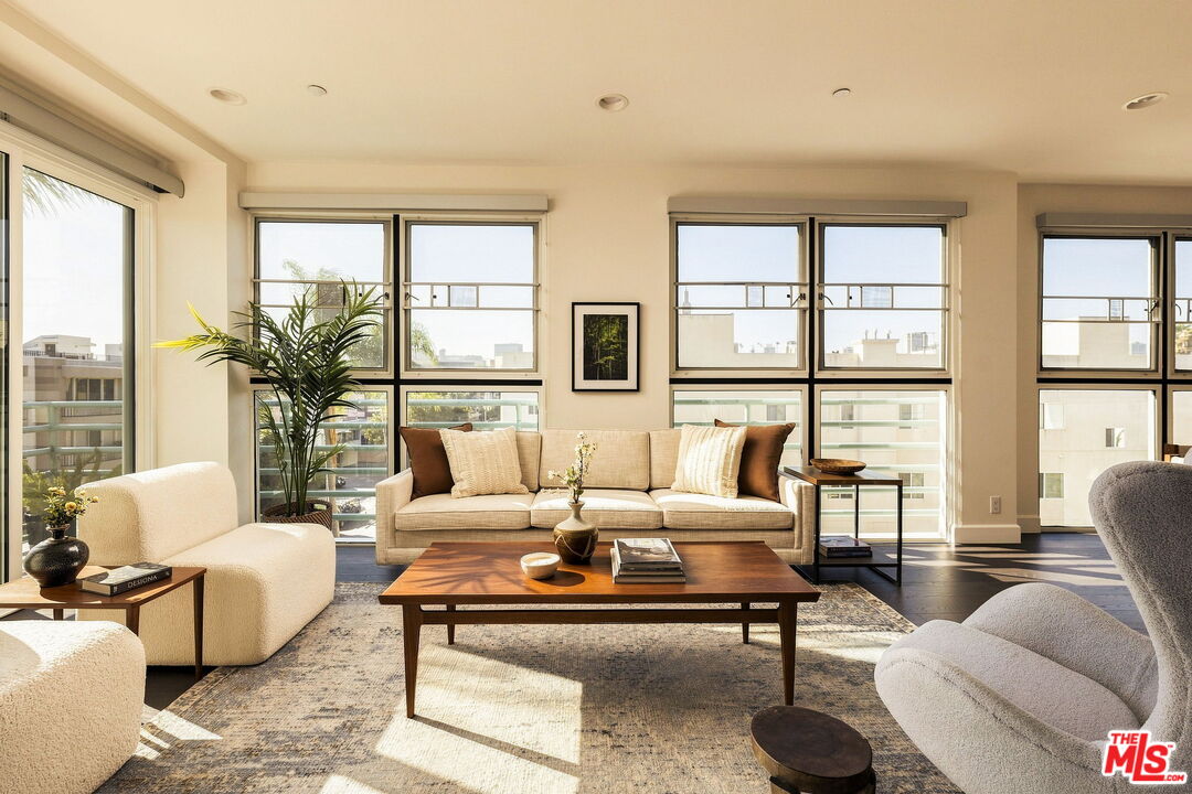 Property photo for 1932 Selby Ave, #401, Los Angeles, CA