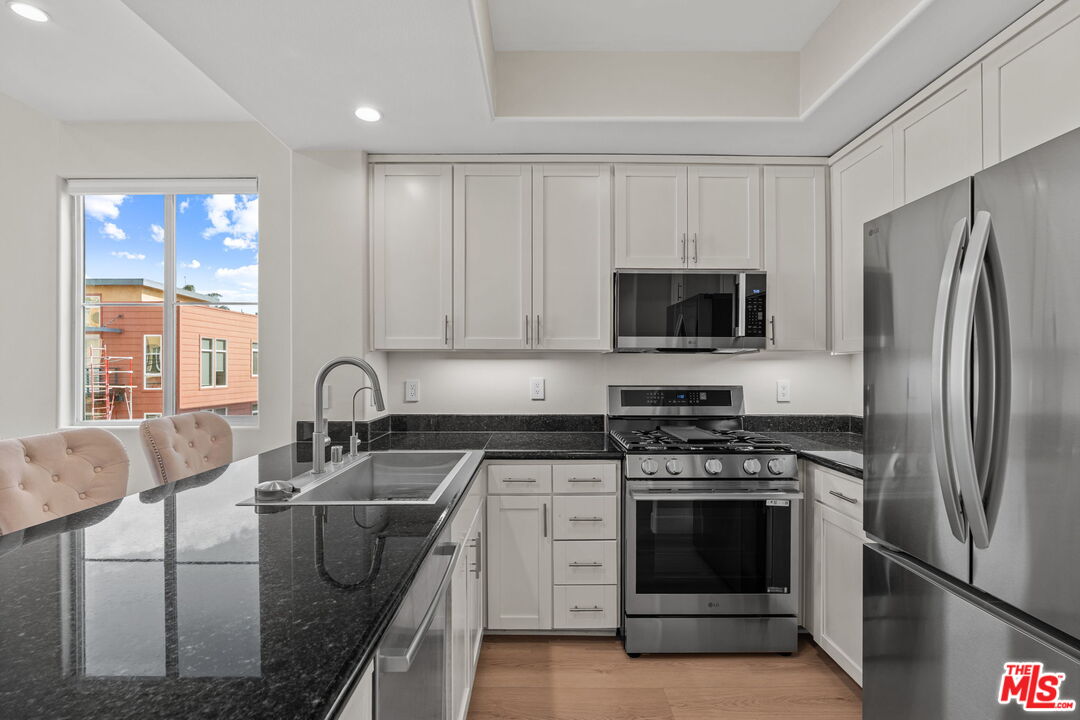 Property photo for 4060 Glencoe Ave, #314, Marina Del Rey, CA