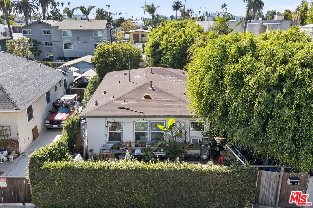 Property photo for 644 Vernon Ave, #644/646, Los Angeles, CA