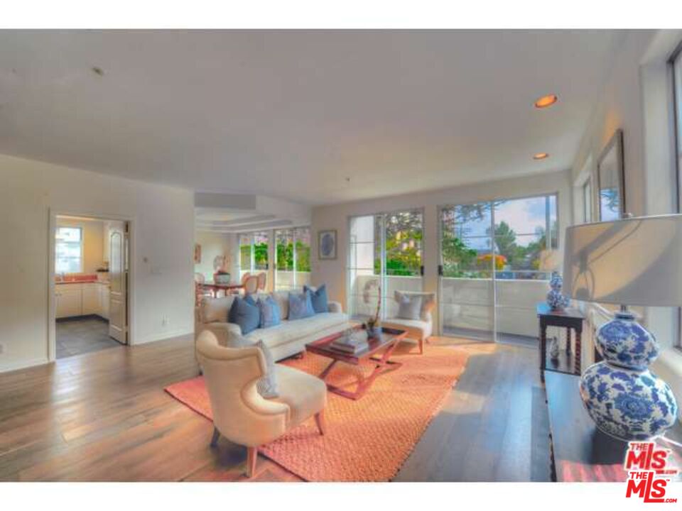 Property photo for 1182 WELLESLEY AVE, #201, Los Angeles, CA