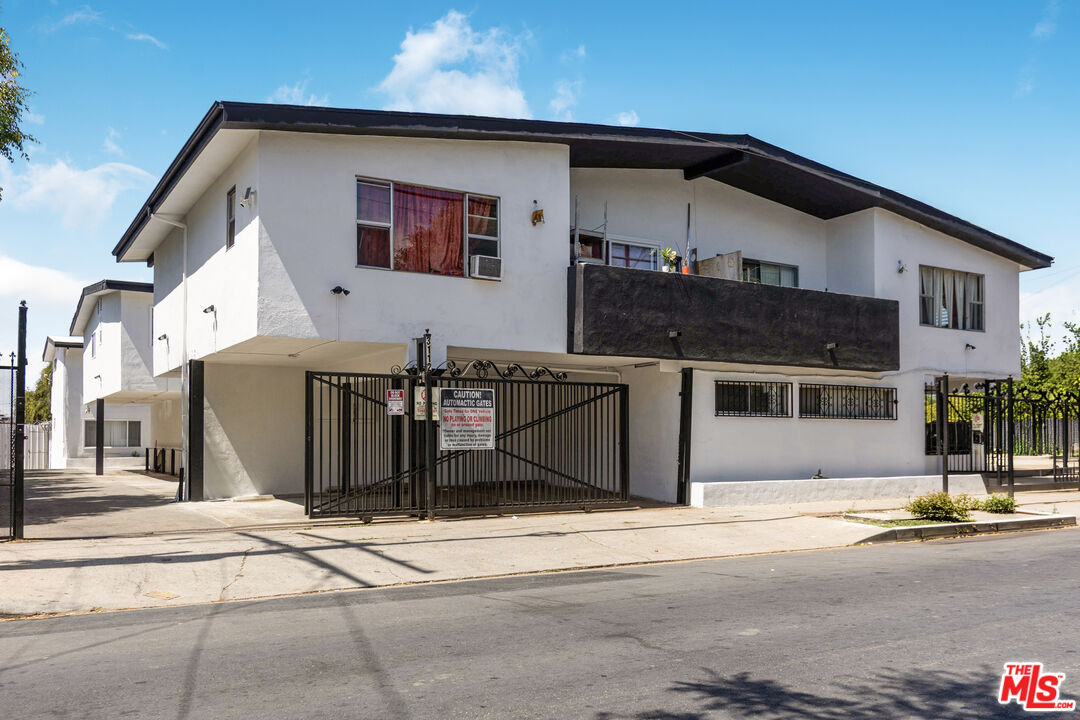 Property photo for 3112 Estara Ave, Los Angeles, CA