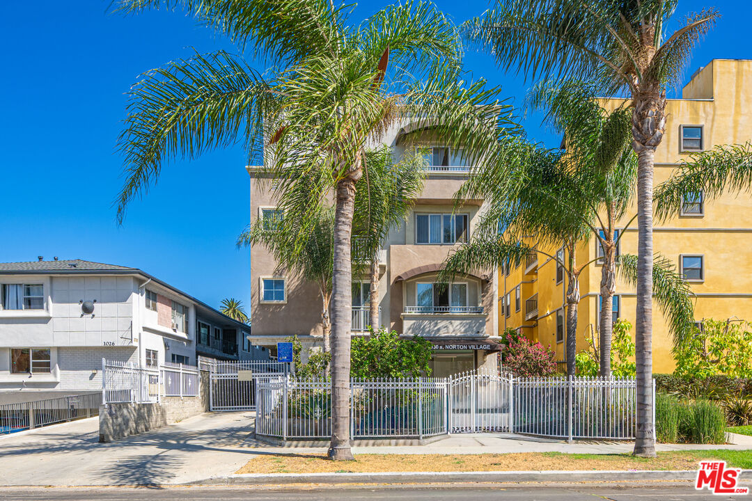 Property photo for 1030 S Norton Ave, #5, Los Angeles, CA