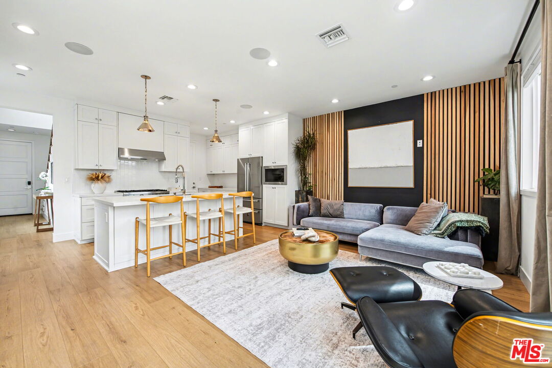 Property photo for 1209 N Commonwealth Ave, Los Angeles, CA