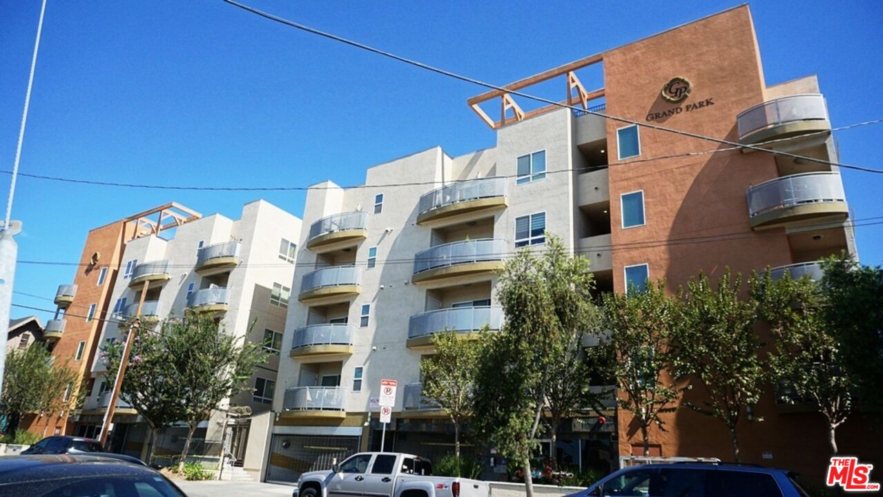Property photo for 2311 W 10th St, #203, Los Angeles, CA