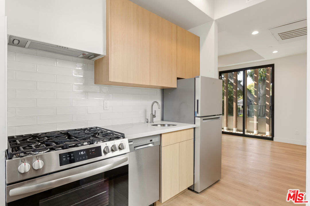 Property photo for 2847 Marsh St, #D, Los Angeles, CA
