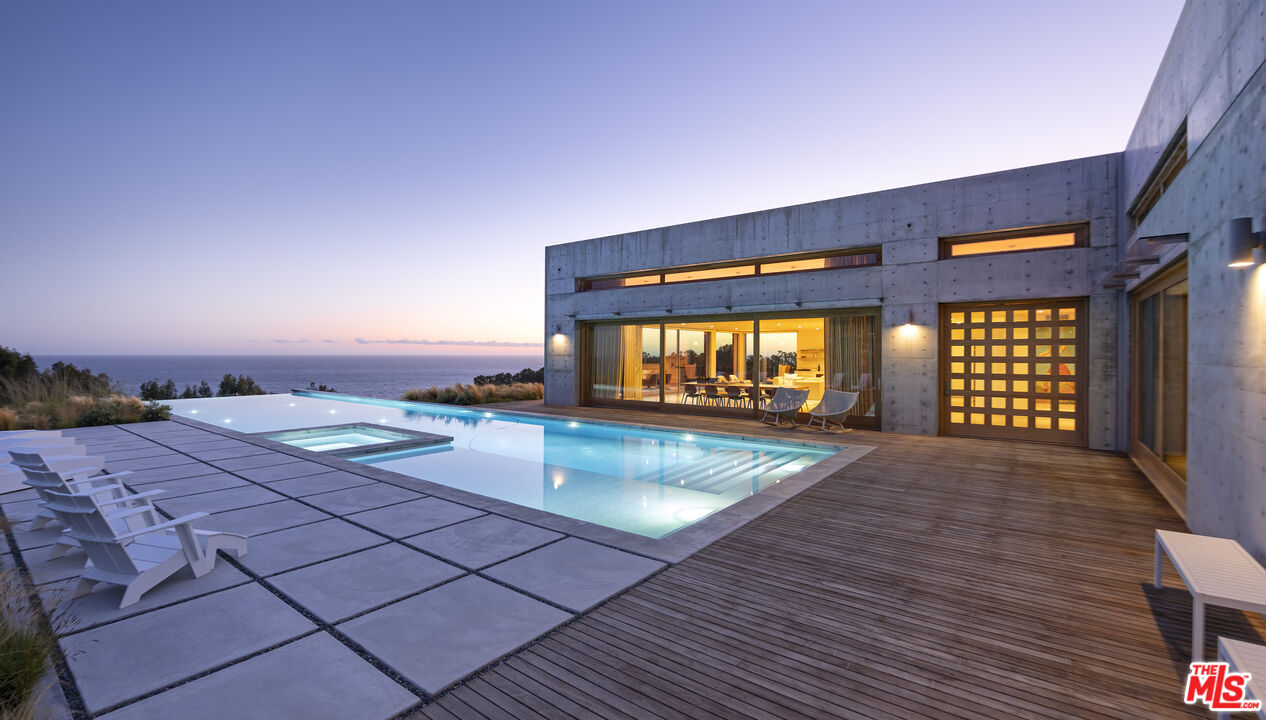 Property photo for 24689 Pacific Coast Hwy, Malibu, CA