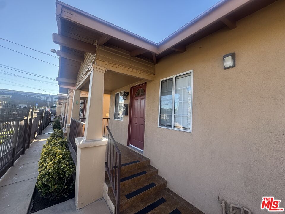 Property photo for 317 N Coronado St, Los Angeles, CA