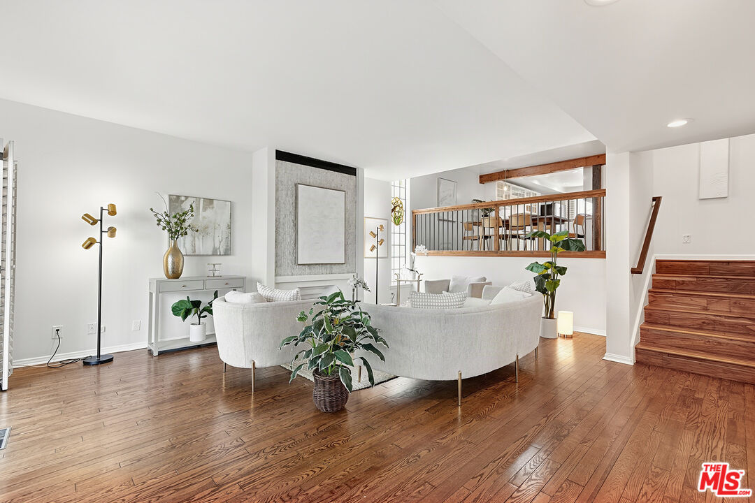 Property photo for 13226 Admiral Ave, #N, Los Angeles, CA