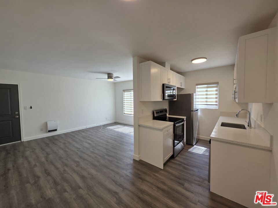 Property photo for 1625 Franklin St, #D, Santa Monica, CA