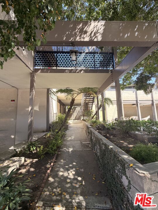 Property photo for 2000 Ivar Ave, #2, Los Angeles, CA