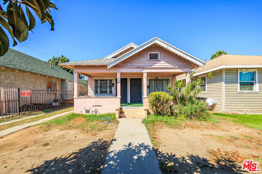 Property photo for 701 W Gage Ave, Los Angeles, CA