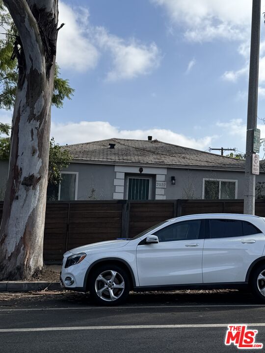 Property photo for 2037 Stewart St, Santa Monica, CA