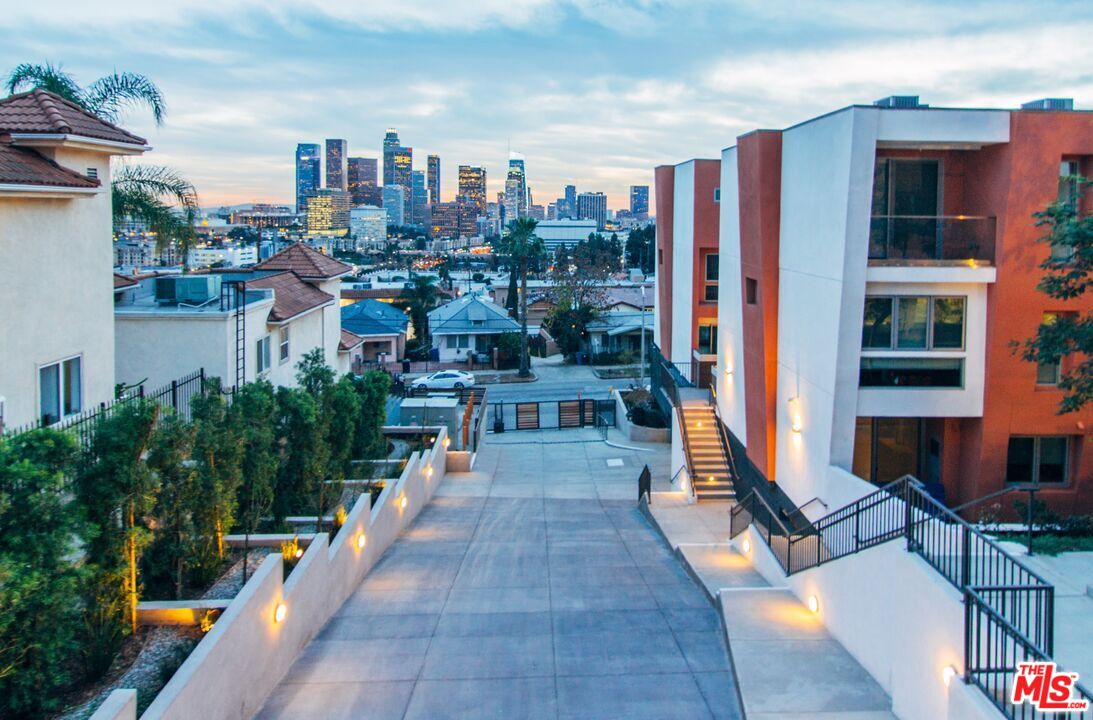 Property photo for 1015 Figueroa Ter, #22, Los Angeles, CA