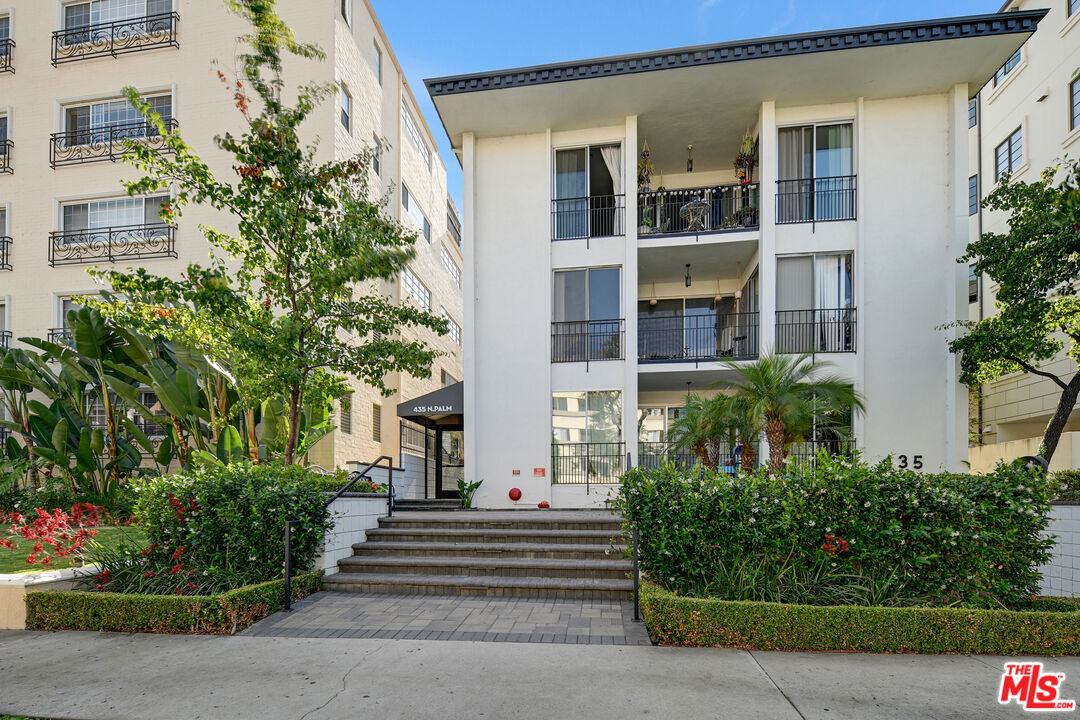 Property photo for 435 N PALM DR, #203, Beverly Hills, CA