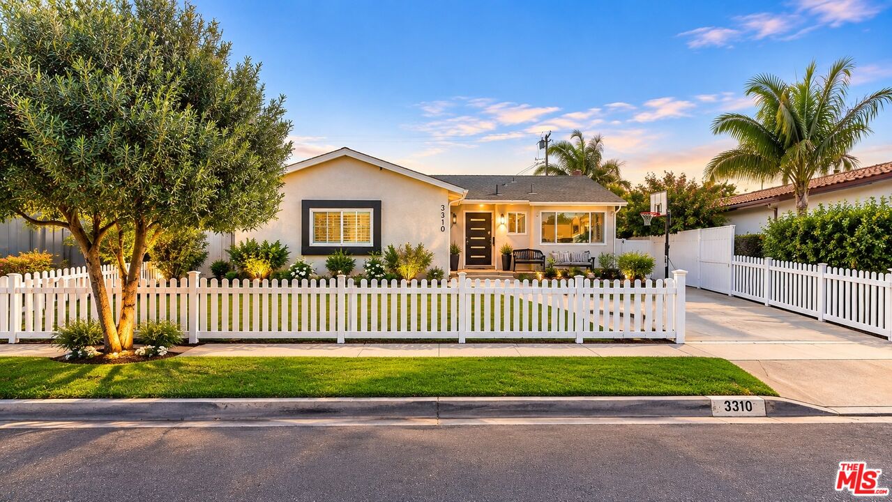Property photo for 3310 Onrado St, Torrance, CA