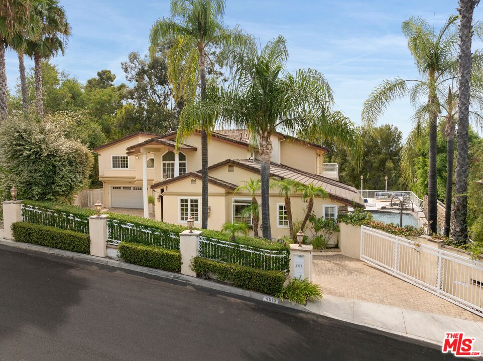 Property photo for 4615 White Oak Pl, Los Angeles, CA