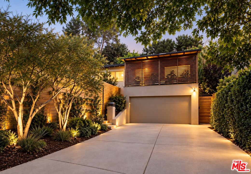 Property photo for 3613 Lankershim Blvd, Los Angeles, CA