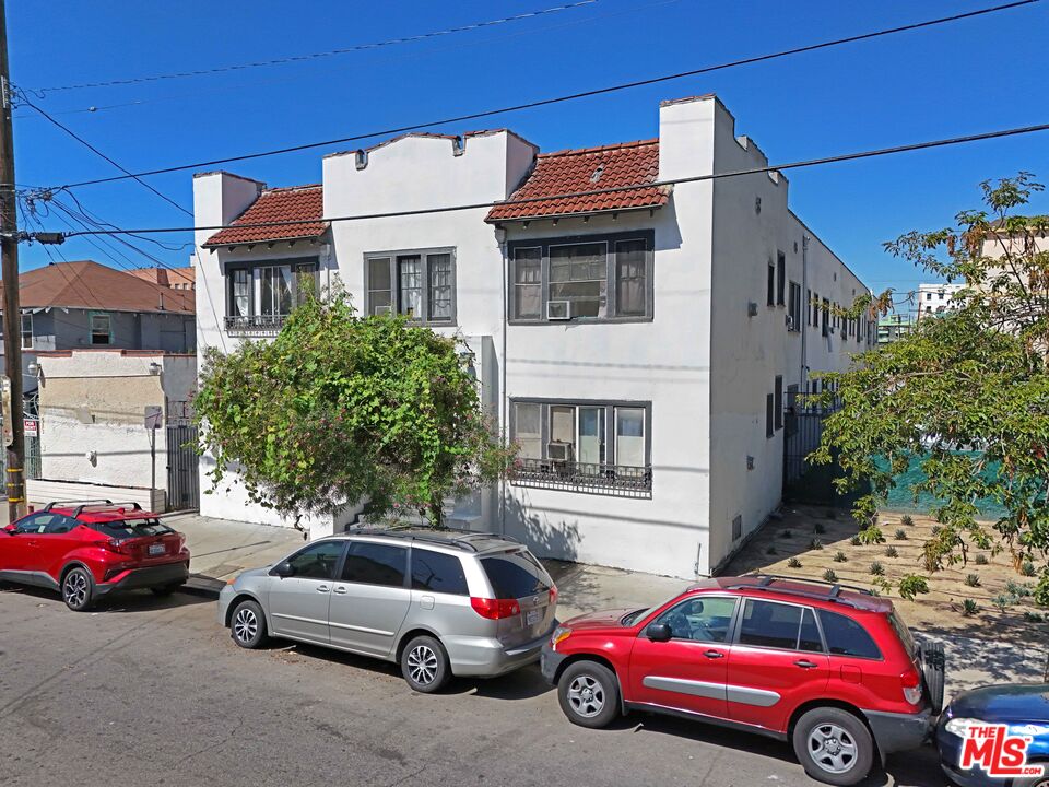 Property photo for 511 S Union Ave, Los Angeles, CA