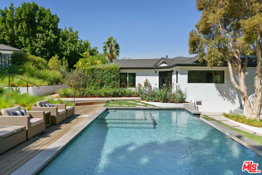 Property photo for 3751 Multiview Dr, Los Angeles, CA