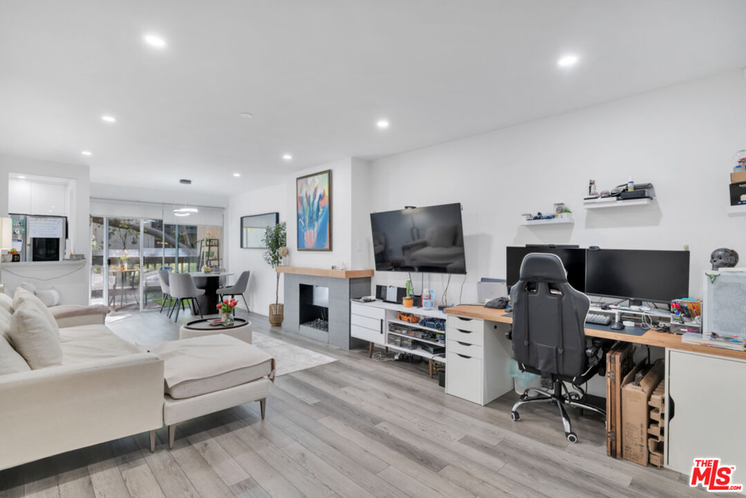 Property photo for 8106 Summertime Ln, Culver City, CA